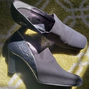 Etienne Aigner black heels